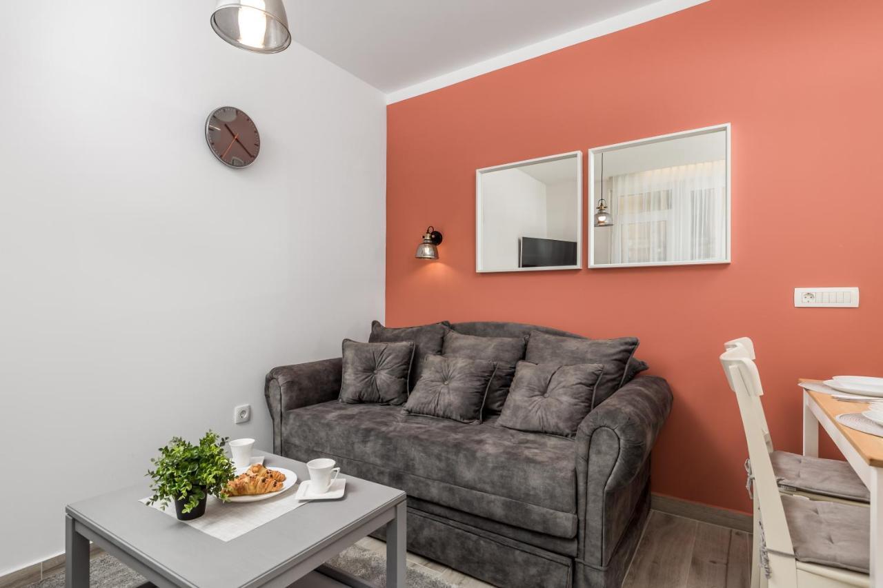 Srnec Apartments - Ciottina リエカ エクステリア 写真